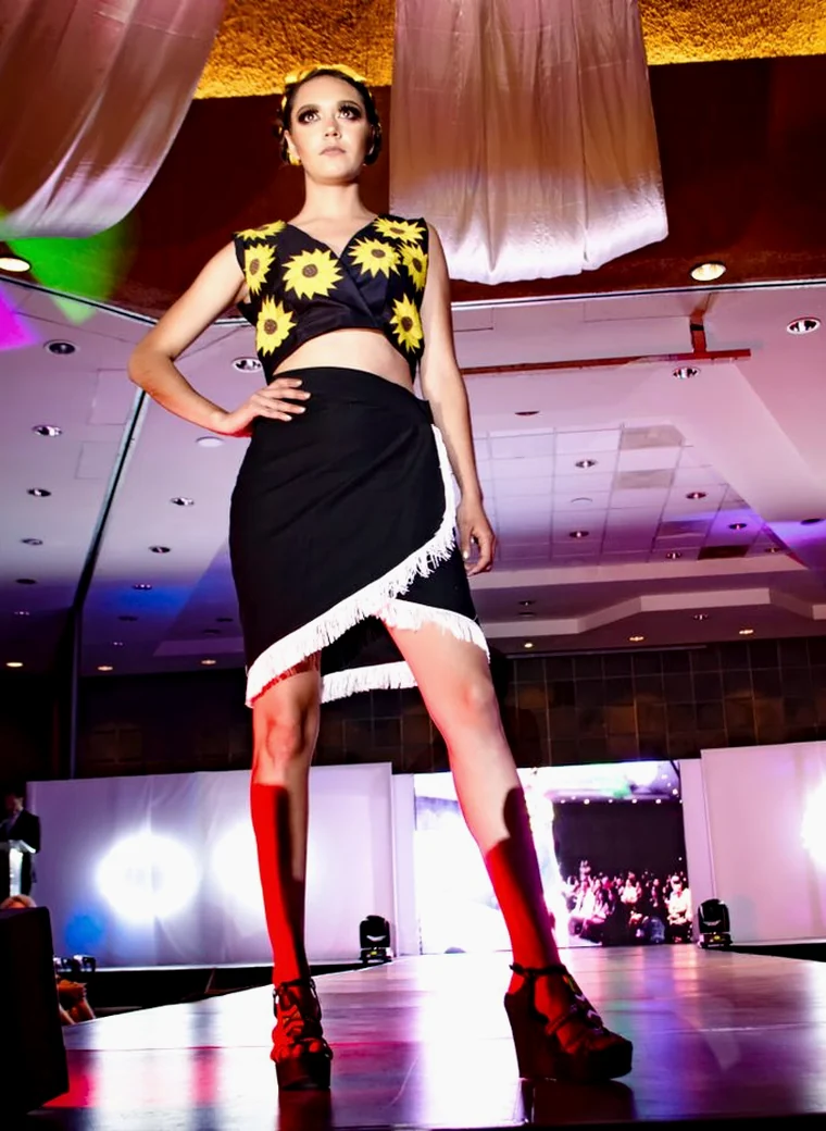 LOOK 15, runway sample